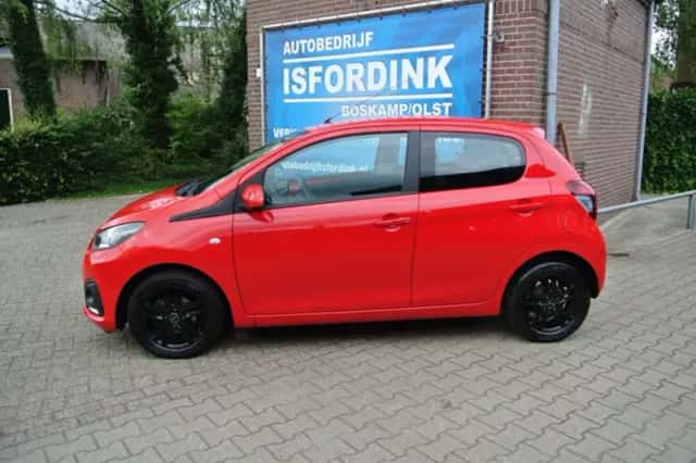 Peugeot 108 (2015) thumbnail 2