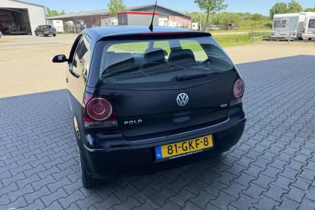 Volkswagen Polo (2008) thumbnail 4