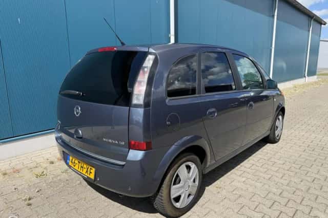 Opel Meriva (2006) thumbnail 5