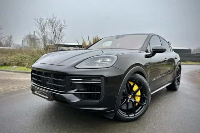 Porsche Cayenne Coupé (2025) thumbnail 5