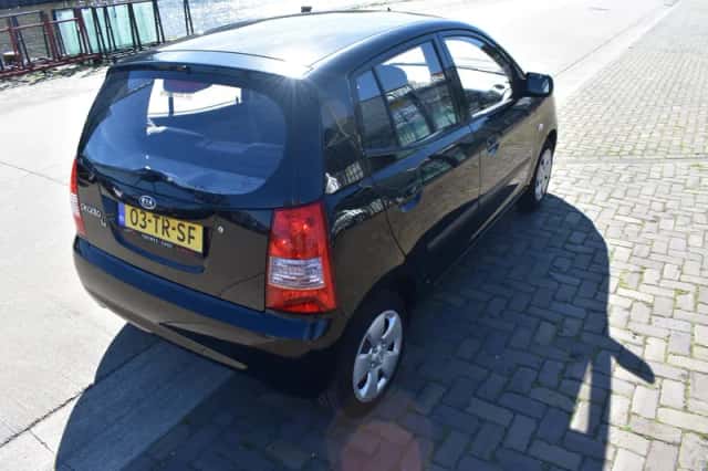 Kia Picanto (2007) thumbnail 4