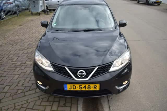 Nissan Pulsar (2016) thumbnail 2
