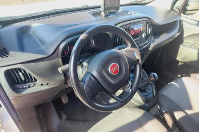 Fiat Doblò (2016) thumbnail 6