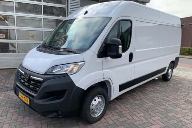 Opel Movano (2024) thumbnail 1