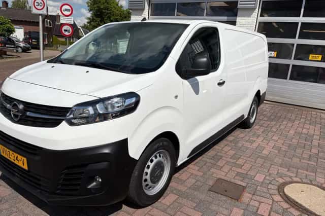 Opel Vivaro (2022) thumbnail 1