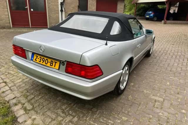 Mercedes-Benz SL-Klasse (1992) thumbnail 4