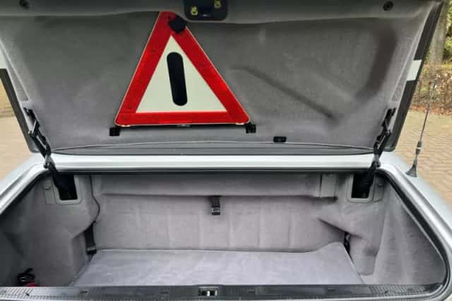 Mercedes-Benz SL-Klasse (1992) thumbnail 6