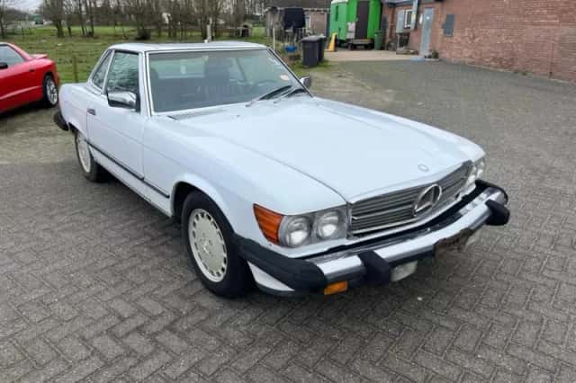Mercedes-Benz SL-Klasse (1986) thumbnail 4