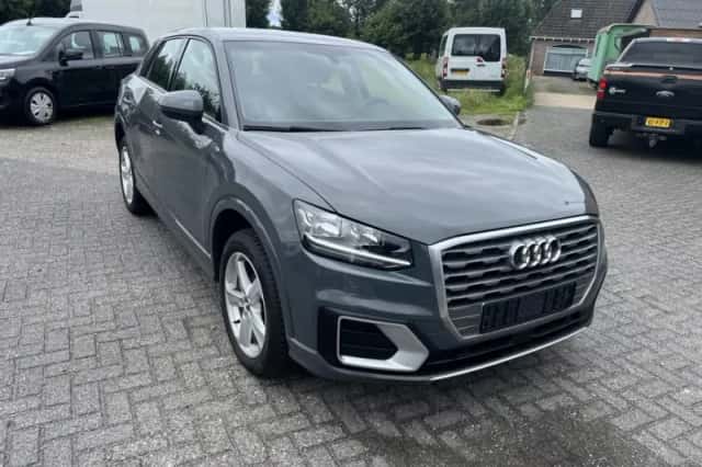Audi Q2 (2019) thumbnail 4