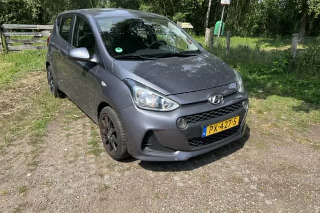 Hyundai i10 (2017) thumbnail 3