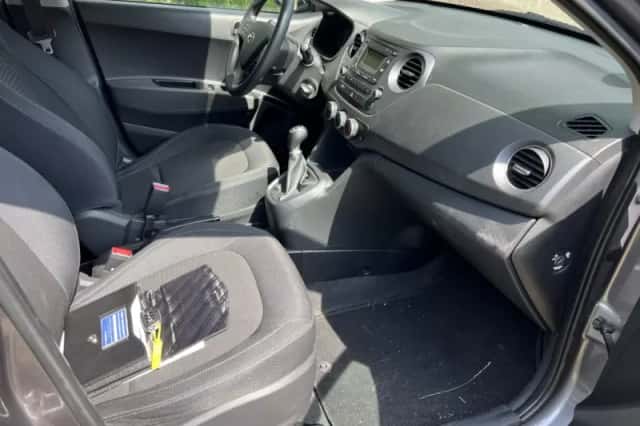 Hyundai i10 (2017) thumbnail 4
