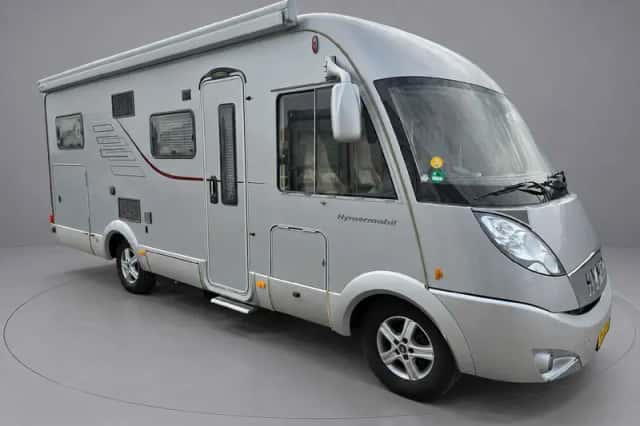 Hymer B 614 (2007) thumbnail 2