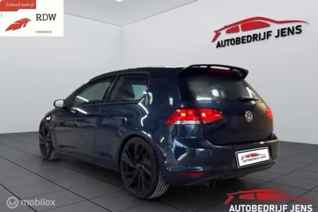 Volkswagen Golf (2013) thumbnail 6