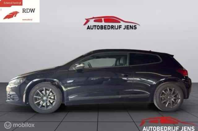 Volkswagen Scirocco (2008) thumbnail 6