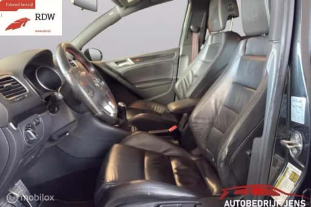 Volkswagen Golf (2014) thumbnail 3