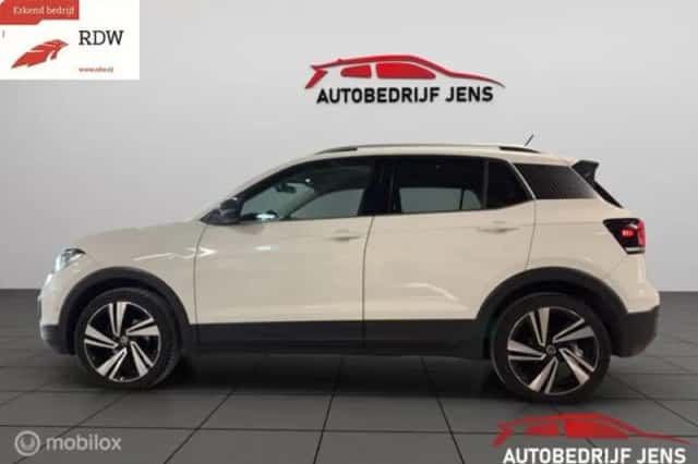 Volkswagen T-Cross (2019) thumbnail 4