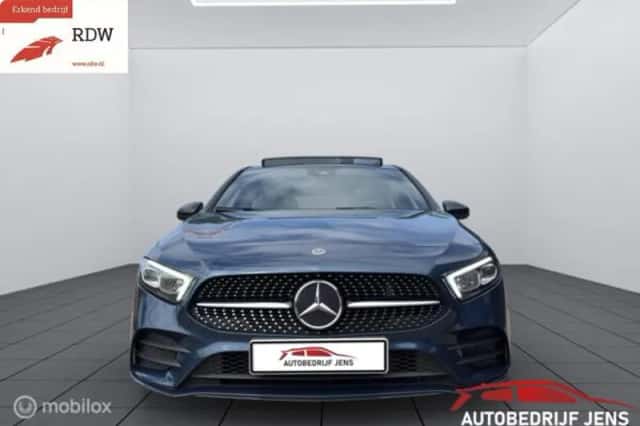 Mercedes-Benz A-Klasse (2019) thumbnail 2