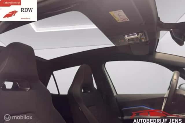 CUPRA Born (2023) thumbnail 6