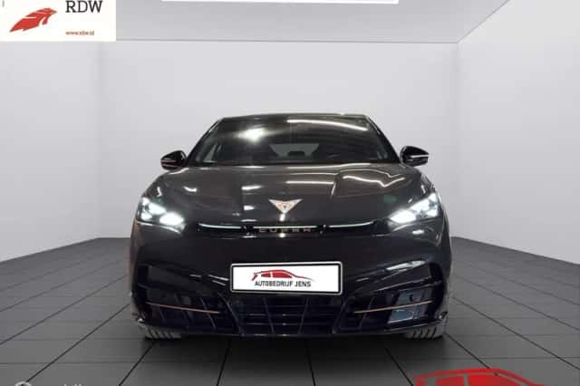CUPRA Tavascan (2025) thumbnail 2