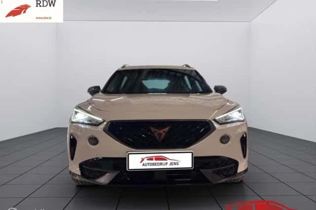 CUPRA Formentor (2022) thumbnail 2