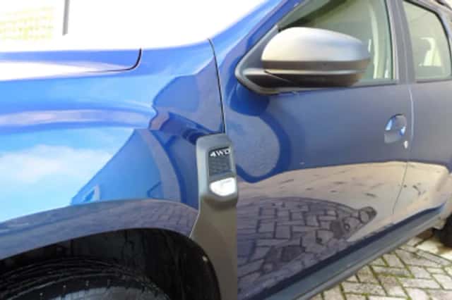 Dacia Duster (2018) thumbnail 5