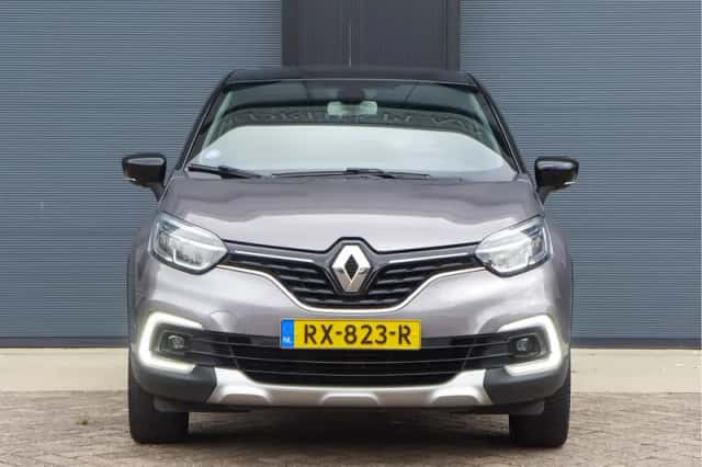Renault Captur (2017) thumbnail 3