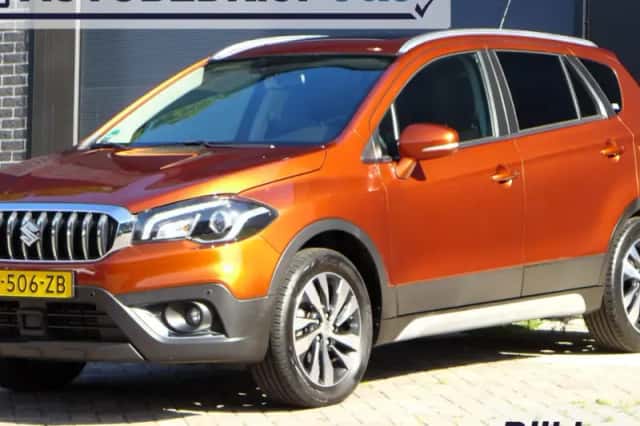 Suzuki S-Cross (2021) thumbnail 1