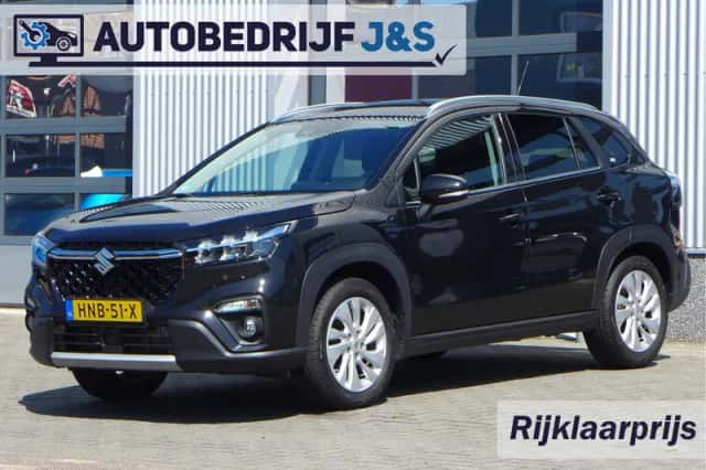 Suzuki S-Cross (2023) thumbnail 2