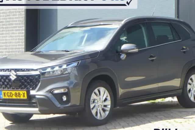 Suzuki S-Cross (2026) thumbnail 1