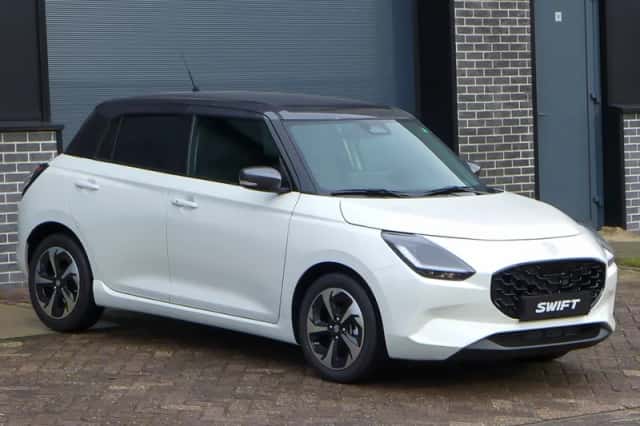 Suzuki Swift (2023) thumbnail 4