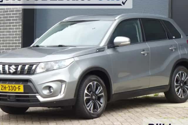 Suzuki Vitara (2019) thumbnail 1