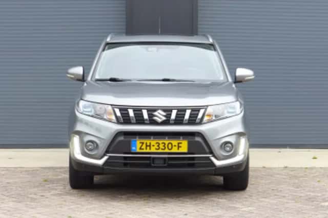 Suzuki Vitara (2019) thumbnail 2