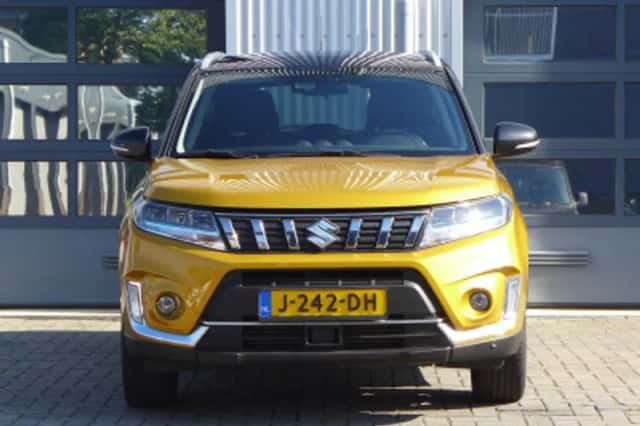 Suzuki Vitara (2020) thumbnail 2