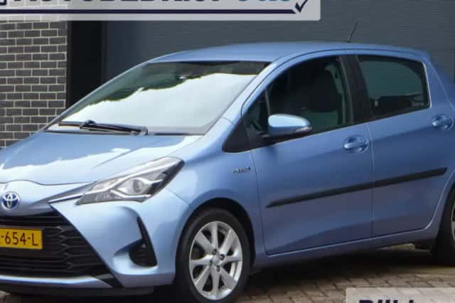 Toyota Yaris (2017) thumbnail 1