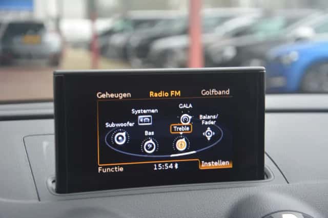 Audi A3 (2016) thumbnail 23