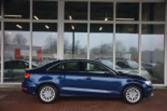 Audi A3 (2016) thumbnail 58