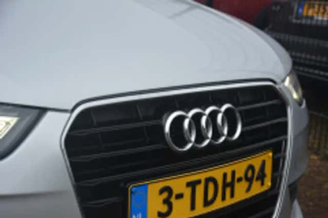 Audi A4 (2014) thumbnail 4