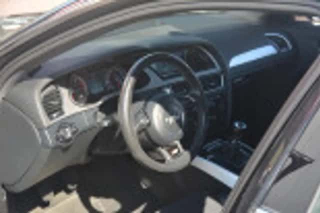 Audi A4 (2012) thumbnail 41