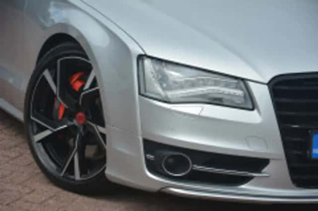 Audi A8 (2013) thumbnail 5