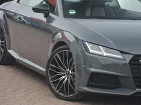 Audi TT (2016) thumbnail 3