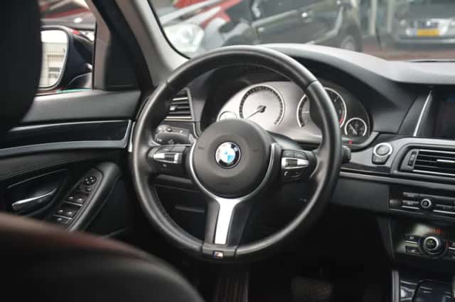 BMW 5-Serie (2016) thumbnail 19