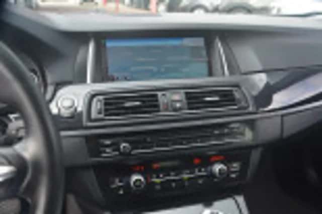 BMW 5-Serie (2016) thumbnail 49