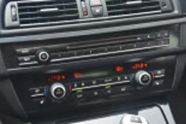 BMW 5-Serie (2016) thumbnail 53