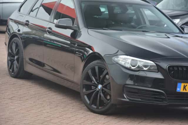 BMW 5-Serie (2016) thumbnail 9