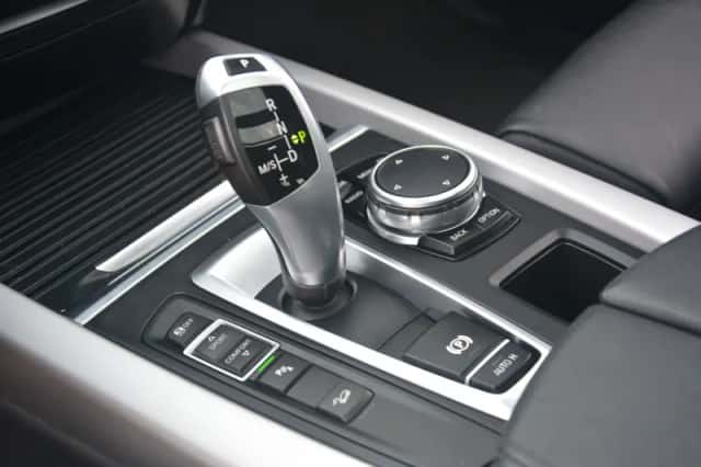 BMW X5 (2015) thumbnail 26