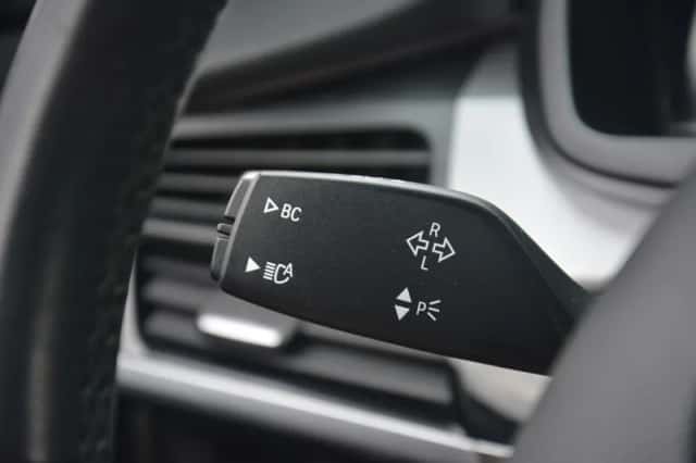 BMW X5 (2015) thumbnail 39