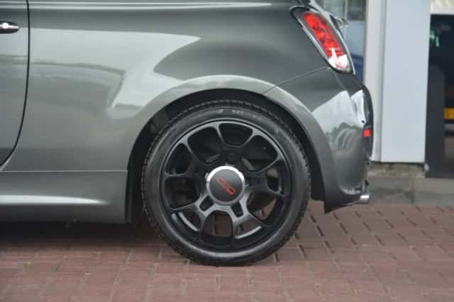 Fiat 500C (2015) thumbnail 32
