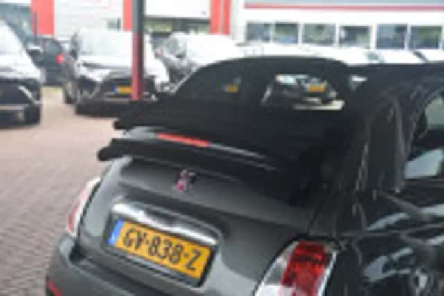 Fiat 500C (2015) thumbnail 73