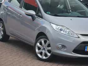 Ford Fiesta (2012) thumbnail 59