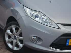 Ford Fiesta (2012) thumbnail 61